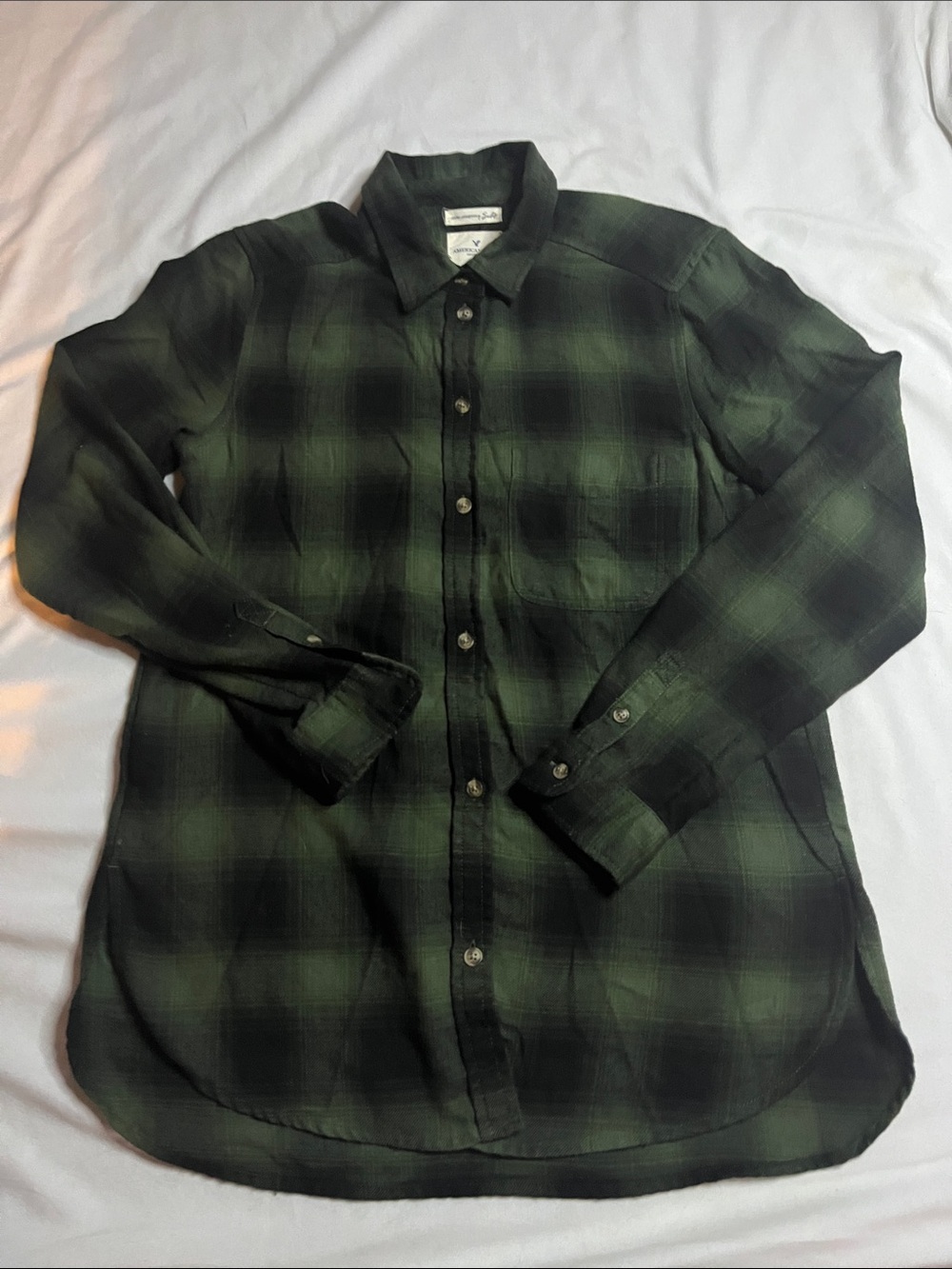 American Eagle Aww-mazingly Soft Plaid ButtonDown Shirt